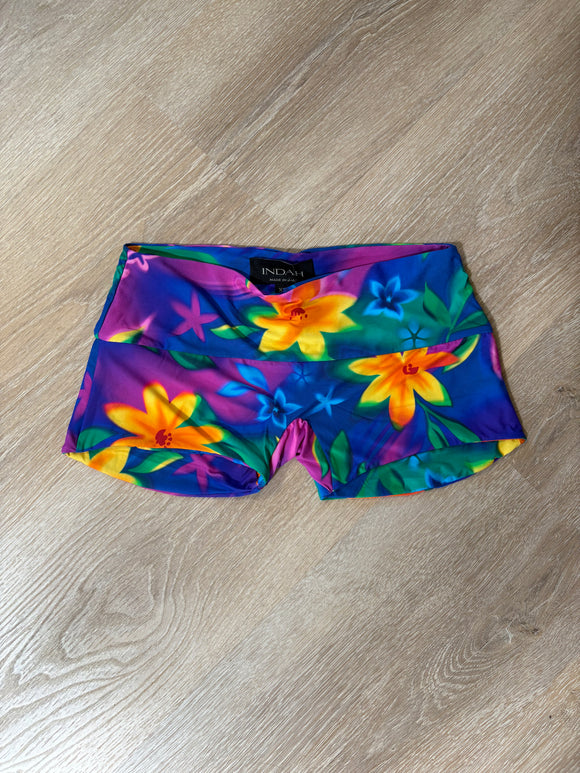 INDAH-RITZ SHORT-LOVESHACK